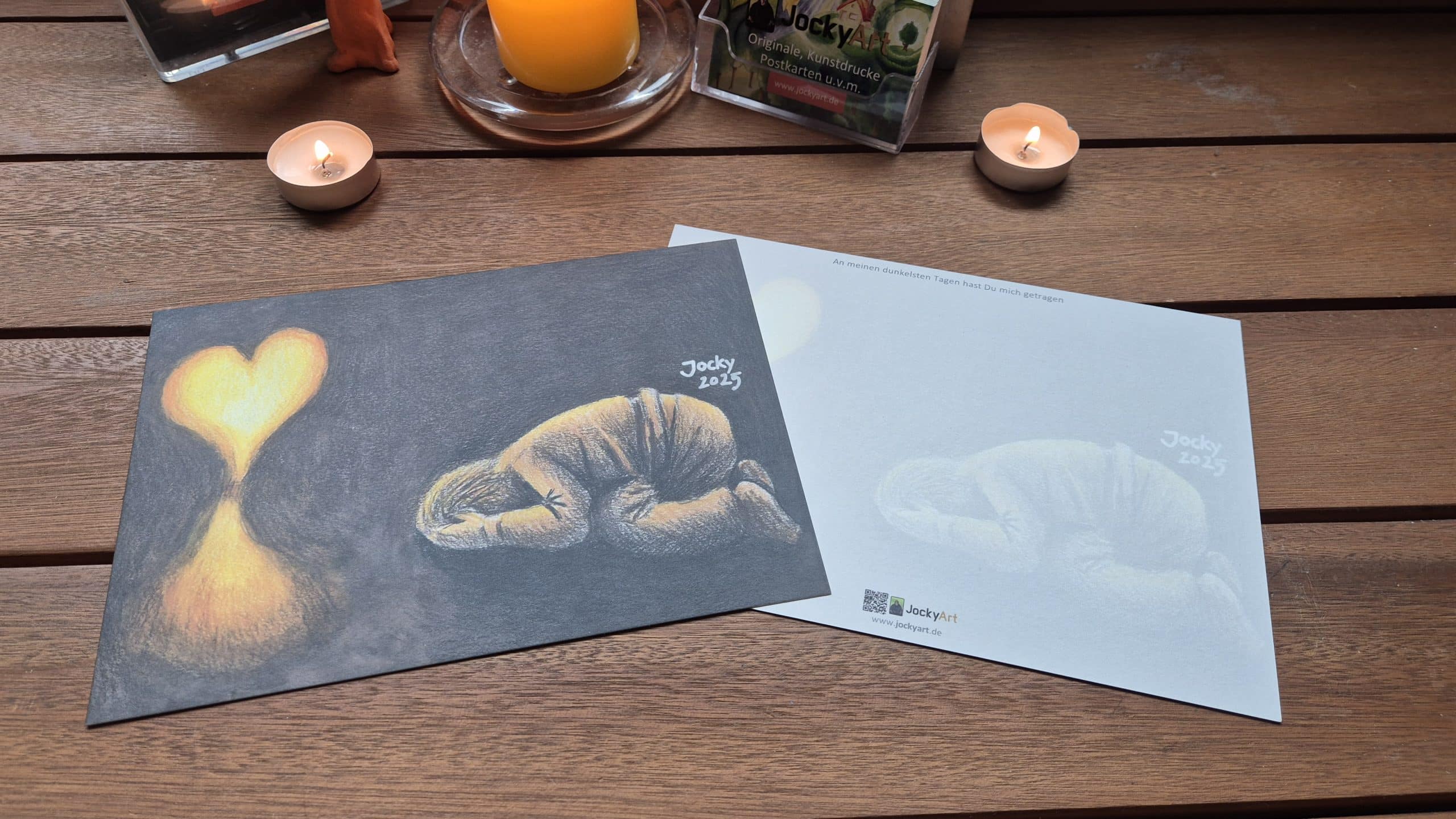 Getragen in den dunkelsten Tagen (Postkarte A5)